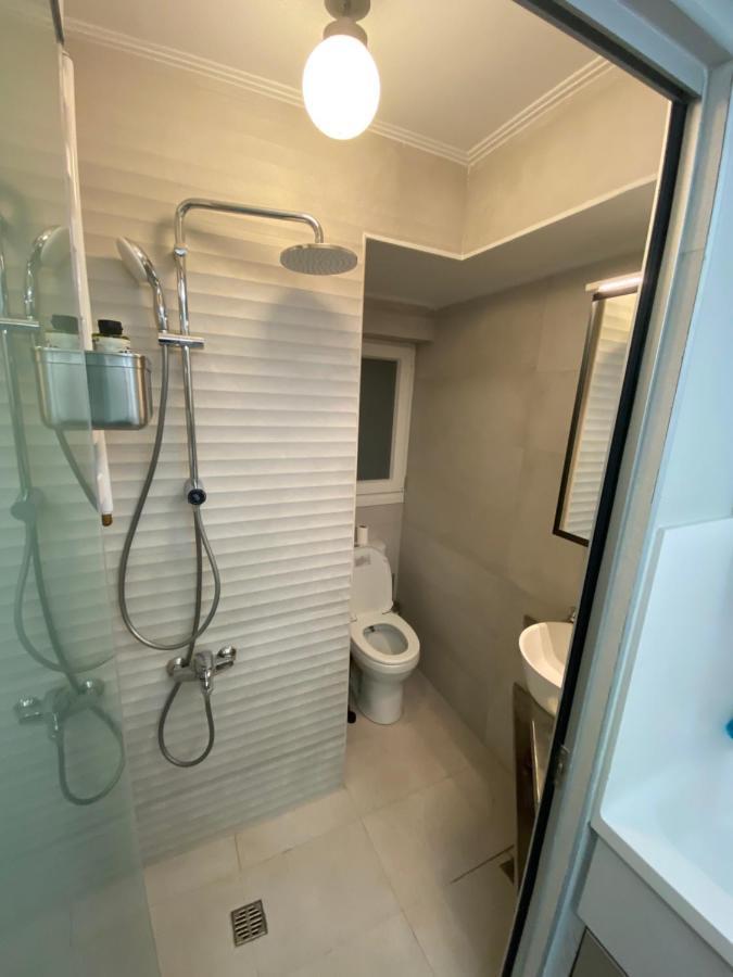 Minimalist Studio Behind Hilton Hotel Ateny Zewnętrze zdjęcie